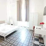 Domus 9 - Centro شقة
